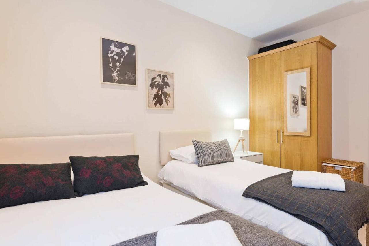 Captivating 2-Bed Apartment In Dublin 1 Extérieur photo